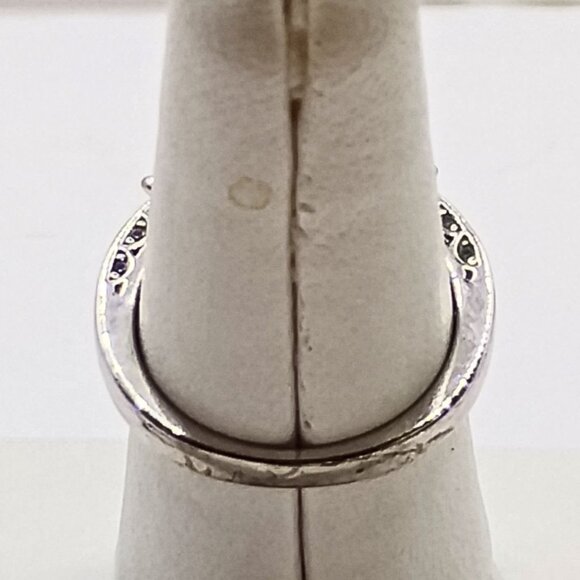 Women's Silver Plated Emerald Ring Size 6.75 Elegant Statement Cocktail Glam - Picture 6 of 8